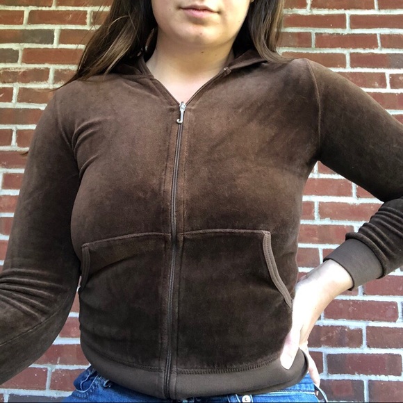 Juicy Couture Tops - RARE Juicy Couture velour zip up hoodie tracksuit